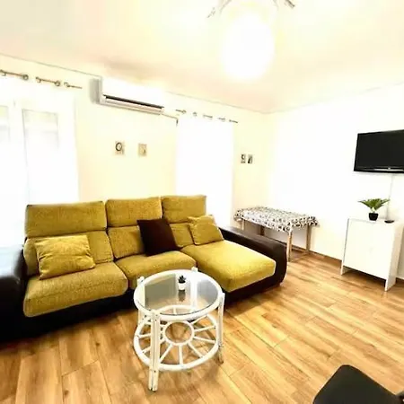 Piso Con Encanto En Apartment *