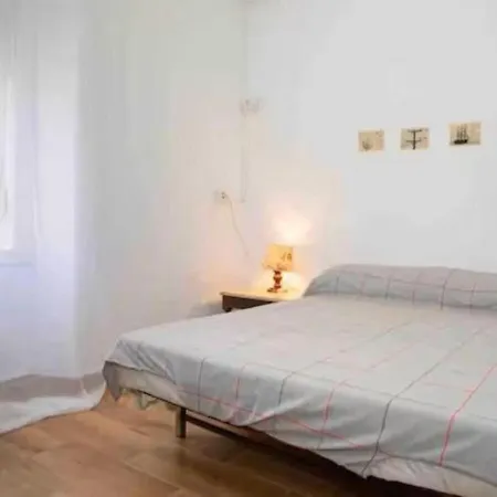 Piso Con Encanto En Apartment *